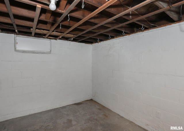 2416 Mcmillan Ct, Rock Island, IL 61201 - photo 13
