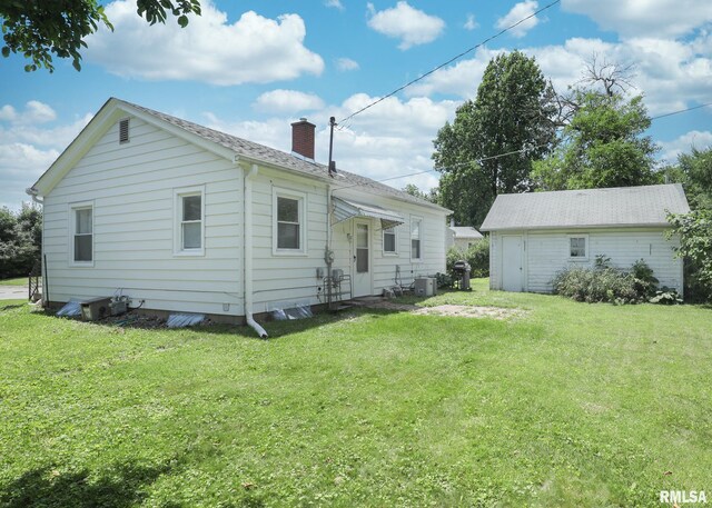 2416 Mcmillan Ct, Rock Island, IL 61201 - photo 18