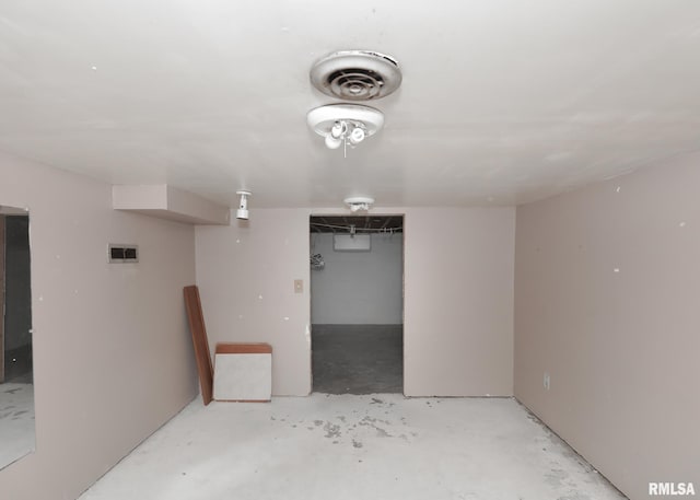 2416 Mcmillan Ct, Rock Island, IL 61201 - photo 7