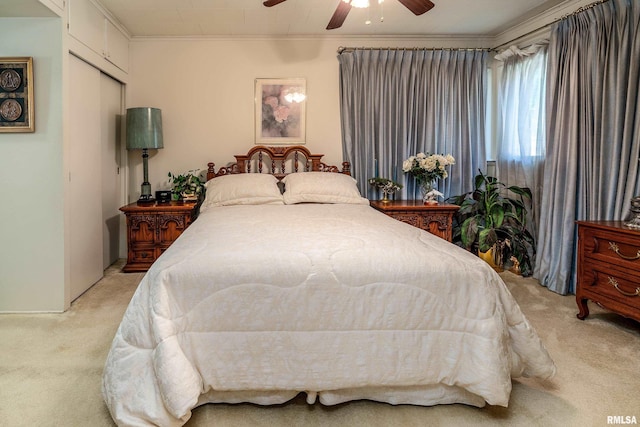 613 S Locust, West Frankfort, IL 62896 - bedroom featuring light colored carpet, crown molding, and ceiling fan