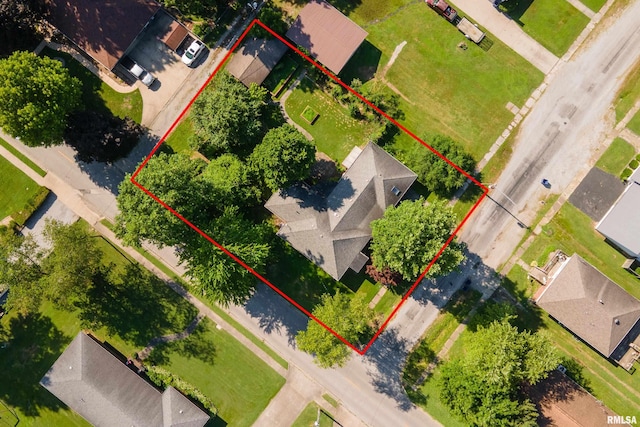 613 S Locust, West Frankfort, IL 62896 - aerial view of property and surrounding area with property parcel outlined