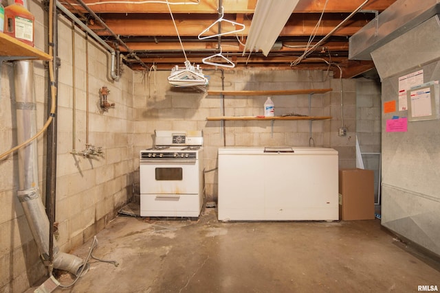 2518 13th St, Rock Island, IL 61201 - unfinished basement featuring fridge