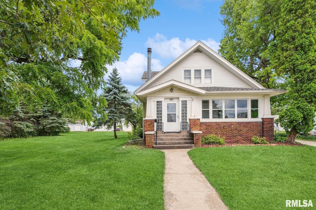 506 Fulton St, Grand Mound, IA 52751 - photo 1