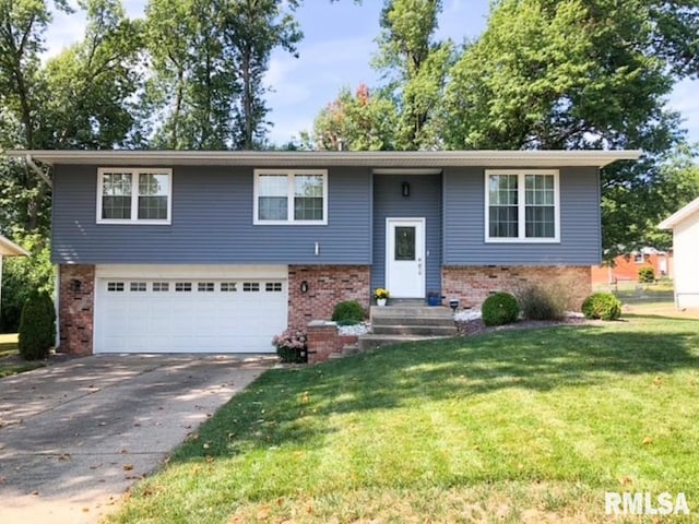 1412 S 30th St, Quincy, IL 62301 - photo 1