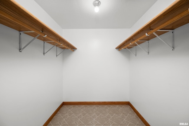 222 6th St, Buffalo, IA 52728 - view of spacious closet