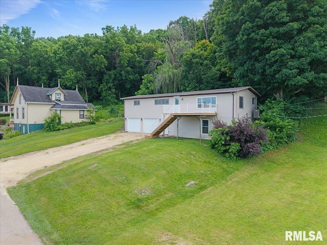 903 Stone St, Bellevue, IA 52031 - photo 1