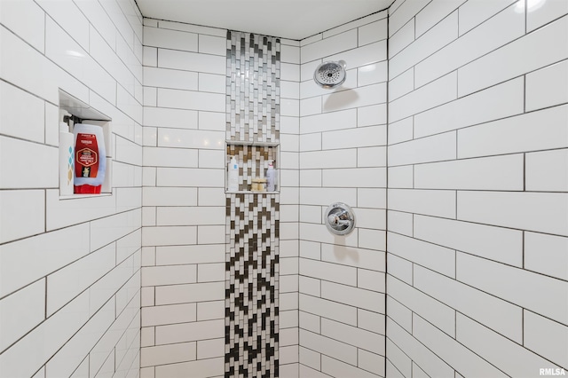 401 W Grand Ave, Carterville, IL 62918 - full bathroom featuring tiled shower