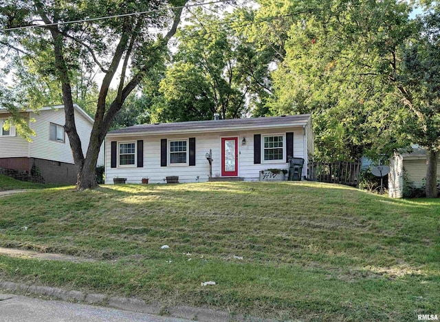 3014 W 1st St, Davenport, IA 52804 - photo 1