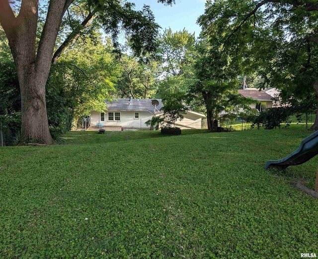 3014 W 1st St, Davenport, IA 52804 - photo 8