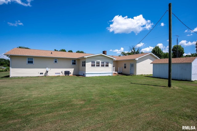 1903 Melvin Rd, West Frankfort, IL 62896 - rear view of house with a yard and a shed