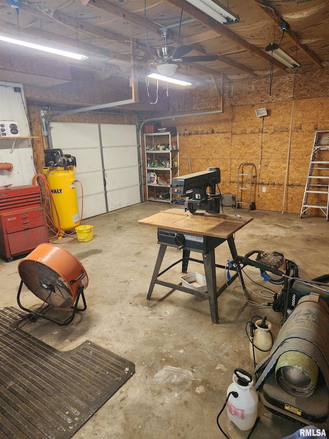 1903 Melvin Rd, West Frankfort, IL 62896 - view of garage