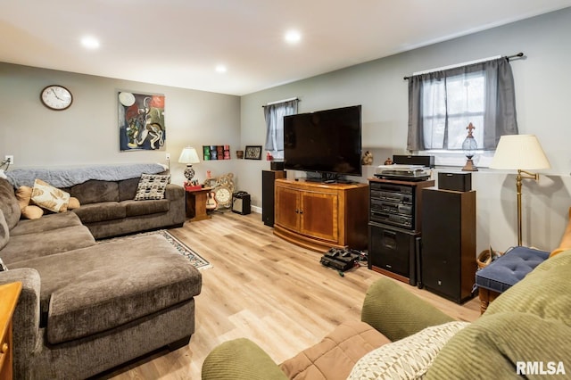 15611 Willow Ct, Sterling, IL 61081 - living room featuring recessed lighting and light wood-style flooring