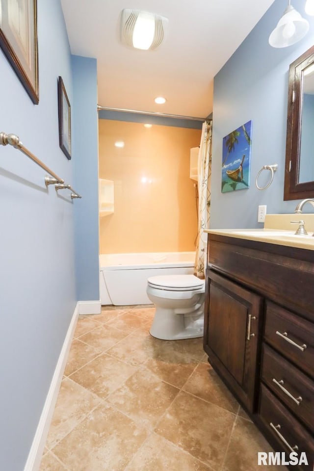 2024 Lind St, Quincy, IL 62301 - bathroom featuring vanity, shower / bath combo with shower curtain, and tile patterned floors
