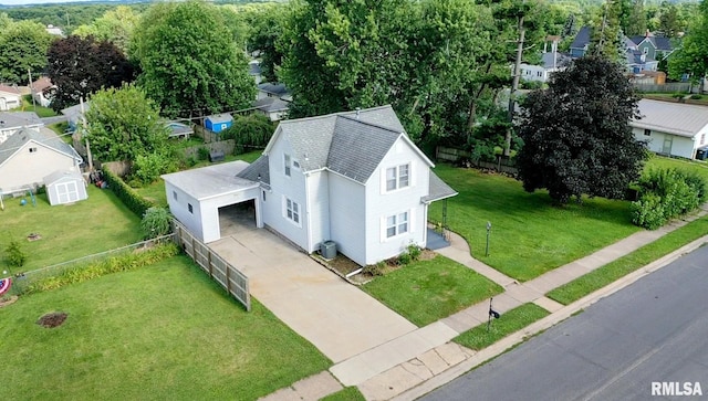 1713 N 5th St, Clinton, IA 52732 - photo 1