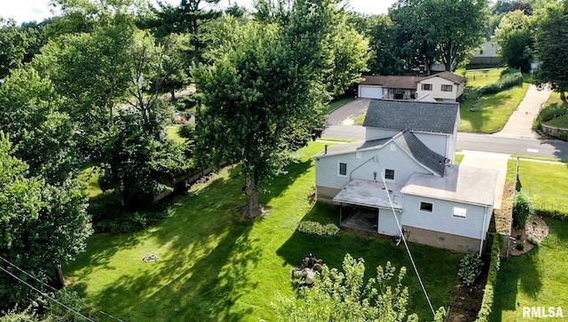 1713 N 5th St, Clinton, IA 52732 - photo 2