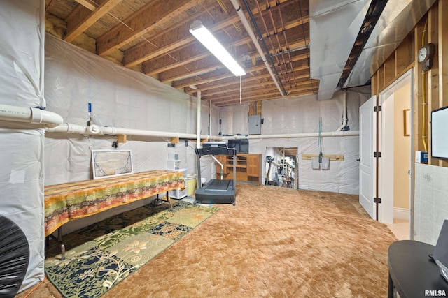 627 10th Ave, Silvis, IL 61282 - unfinished basement with electric panel
