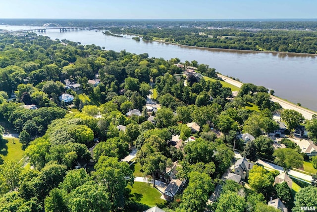 118 Ridgewood Ave, Davenport, IA 52803 - aerial view of property's location with a notable bridge and a nearby body of water