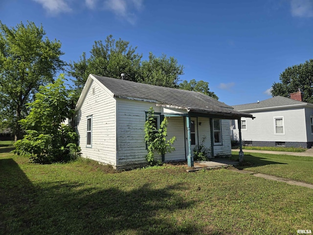 309 E Main St, Clayton, IL 62324 - view of front of home featuring a front lawn
