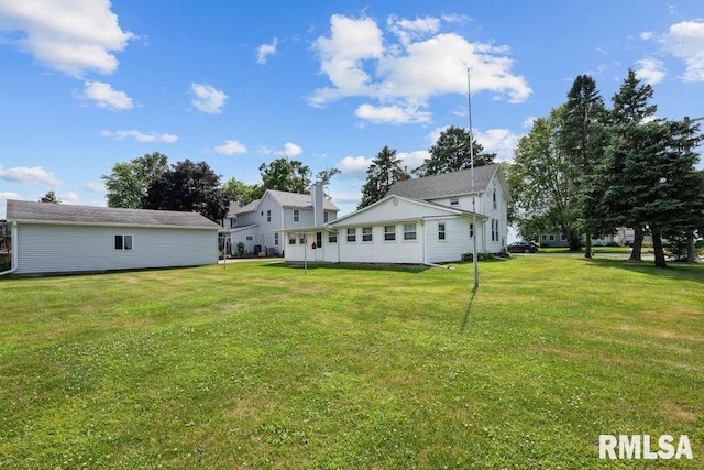 202 Washington Ave, Osco, IL 61274 - view of green lawn