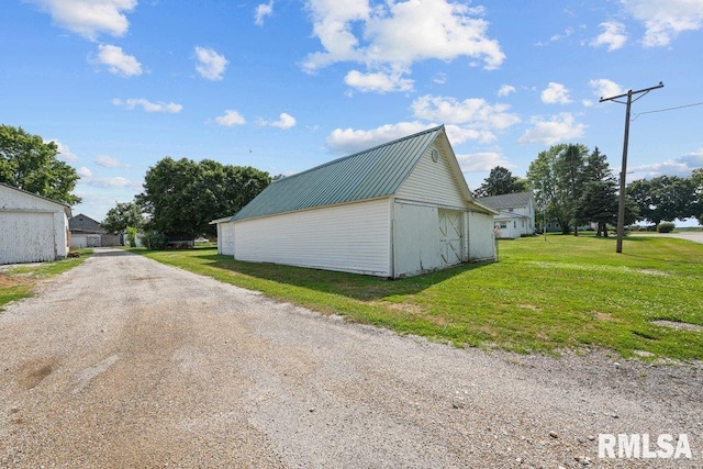 202 Washington Ave, Osco, IL 61274 - view of garage