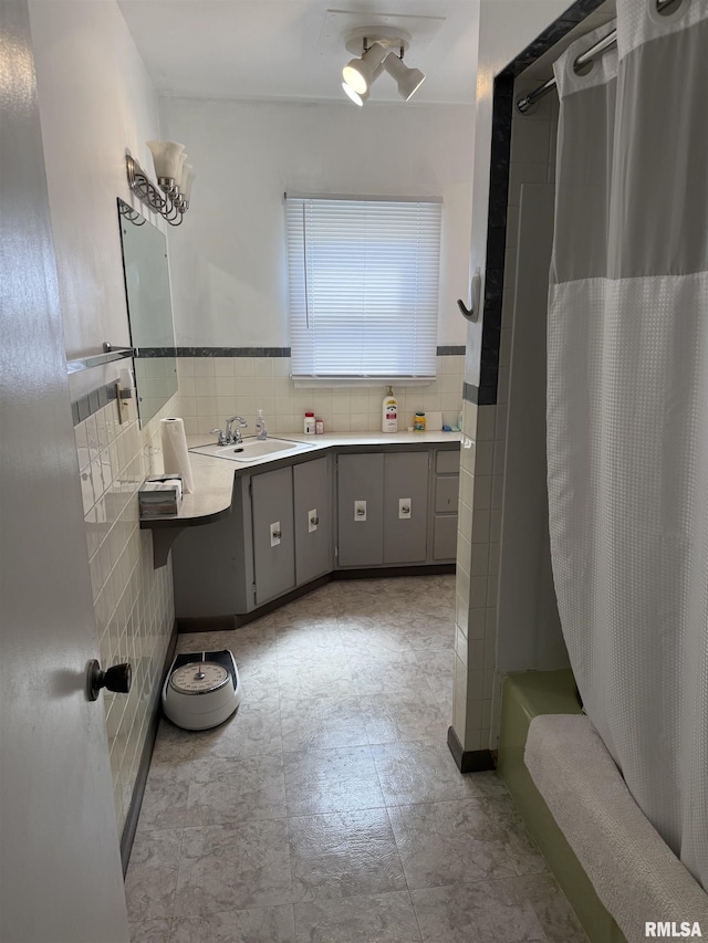 1519 W Garfield St, Davenport, IA 52804 - photo 14