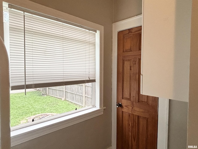 170 16th Ave, East Moline, IL 61244 - view of doorway