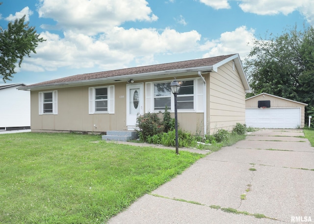 1310 Calvin St, Davenport, IA 52804 - photo 1