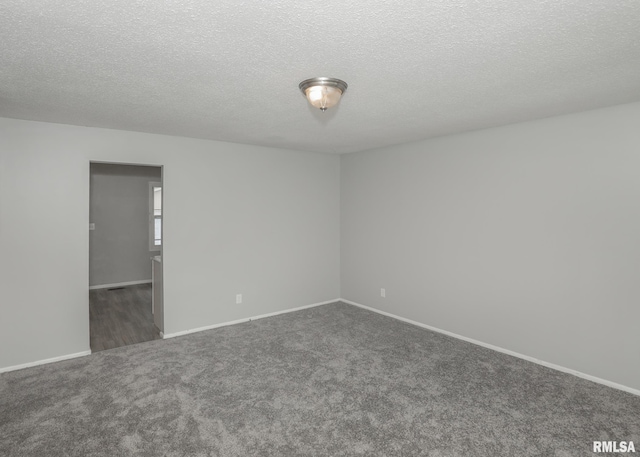 1310 Calvin St, Davenport, IA 52804 - photo 12
