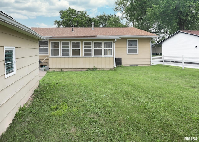 1310 Calvin St, Davenport, IA 52804 - photo 3
