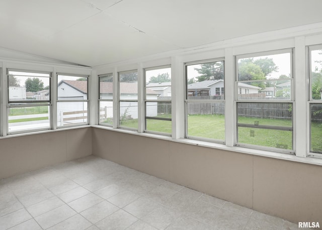 1310 Calvin St, Davenport, IA 52804 - photo 4