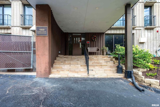 1800 7th St Unit 10E, East Moline, IL 61244 - doorway to property