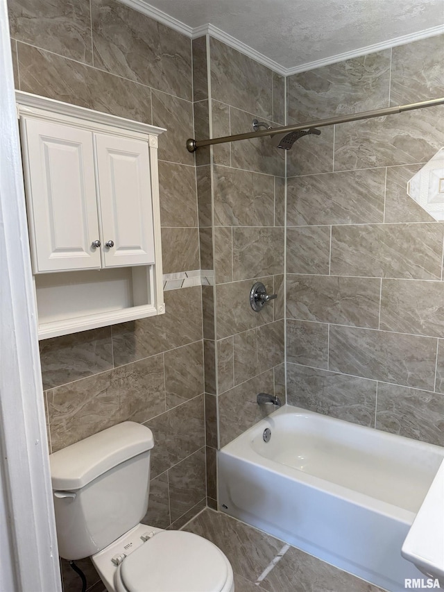 235 20th Pl, Clinton, IA 52732 - bathroom featuring bathing tub / shower combination, tile walls, and crown molding