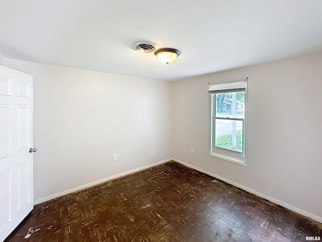 3327 2nd St, East Moline, IL 61244 - unfurnished room featuring baseboards