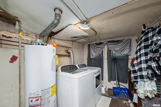 1204 N Cody Rd, Le Claire, IA 52753 - laundry area featuring water heater and separate washer and dryer