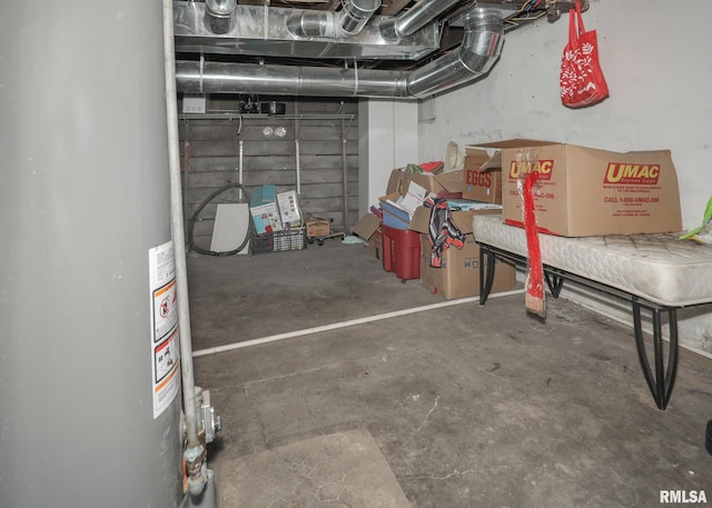 1610 12th Ave, Rock Island, IL 61201 - below grade area featuring gas water heater
