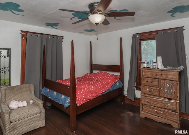 1610 12th Ave, Rock Island, IL 61201 - bedroom with hardwood / wood-style floors and ceiling fan