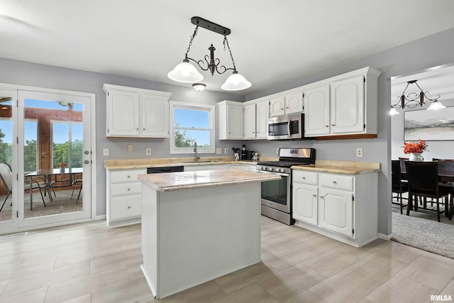 732 W 59th St, Davenport, IA 52806 - photo 10
