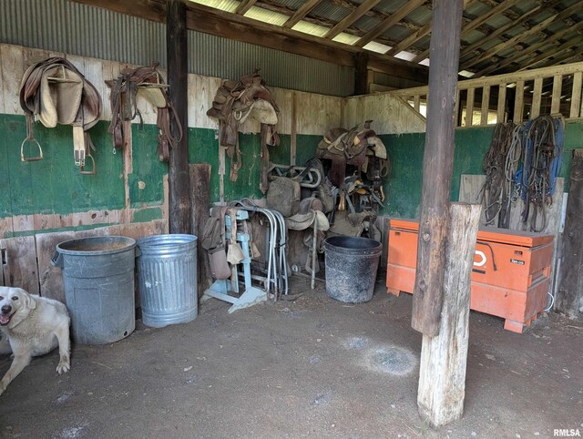 340 Dameron Ln, Vienna, IL 62995 - view of stable