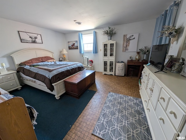 340 Dameron Ln, Vienna, IL 62995 - view of bedroom
