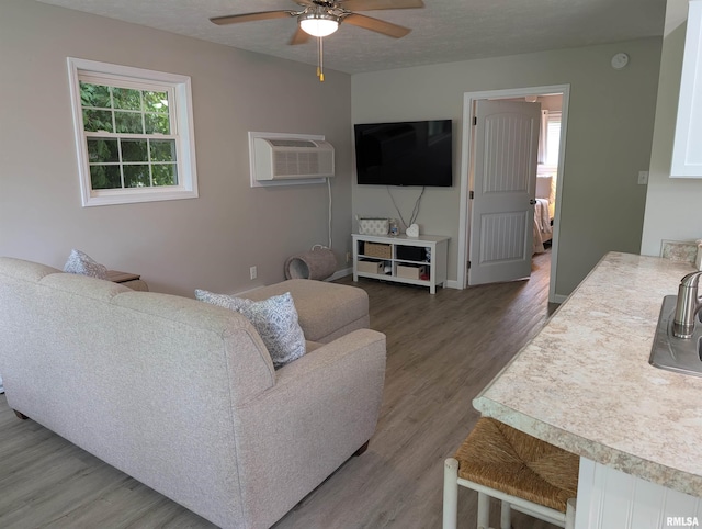 121 W Sloan St, Harrisburg, IL 62946 - photo 25