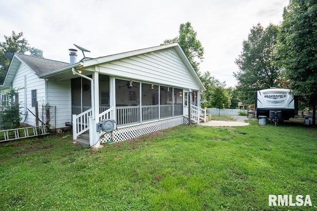 17000 Log Cabin Rd, Marion, IL 62959 - rear view of house with a sunroom
