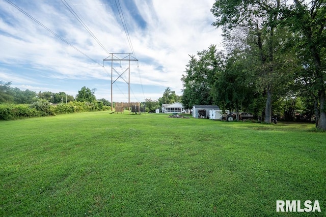 17000 Log Cabin Rd, Marion, IL 62959 - view of grassy yard