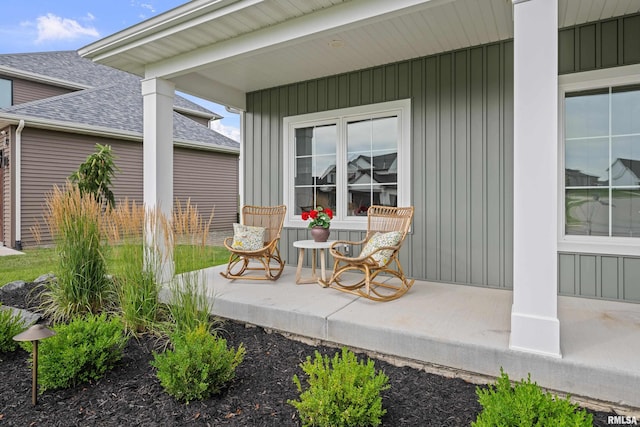 5835 Pigeon Creek Rd, Bettendorf, IA 52722 - view of porch