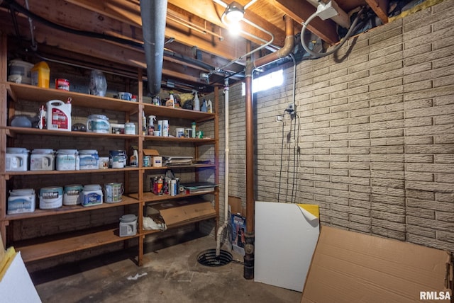 505 N 7th St, Eldridge, IA 52748 - view of unfinished basement