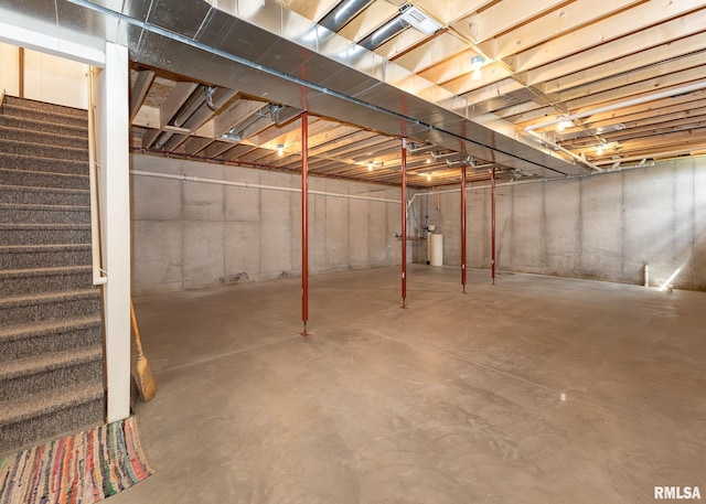 95 N 18th St, Clinton, IA 52732 - unfinished below grade area with stairway