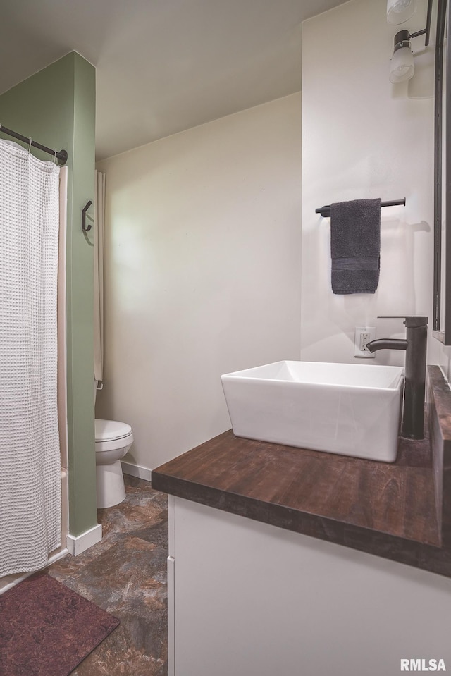 1715 65th Ave W, Rock Island, IL 61201 - full bathroom featuring vanity and a shower with shower curtain
