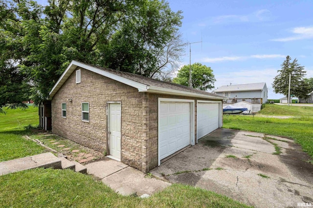 404 5th St, Sherrard, IL 61281 - view of detached garage