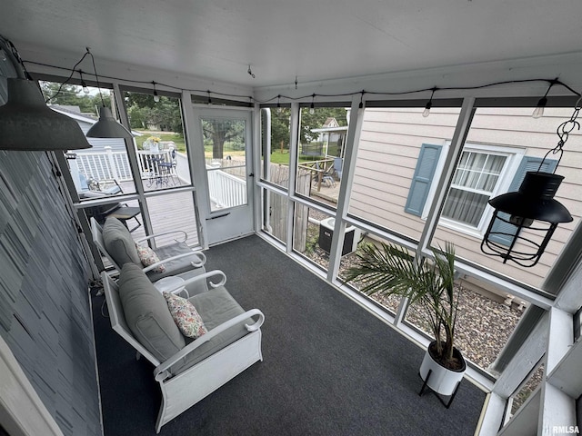 3125 Pershing Blvd, Clinton, IA 52732 - sunroom / solarium with plenty of natural light
