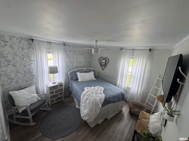 3125 Pershing Blvd, Clinton, IA 52732 - bedroom featuring wallpapered walls, wood finished floors, and crown molding