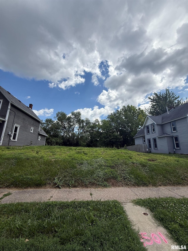 1501 Bridge Ave, Davenport, IA 52803